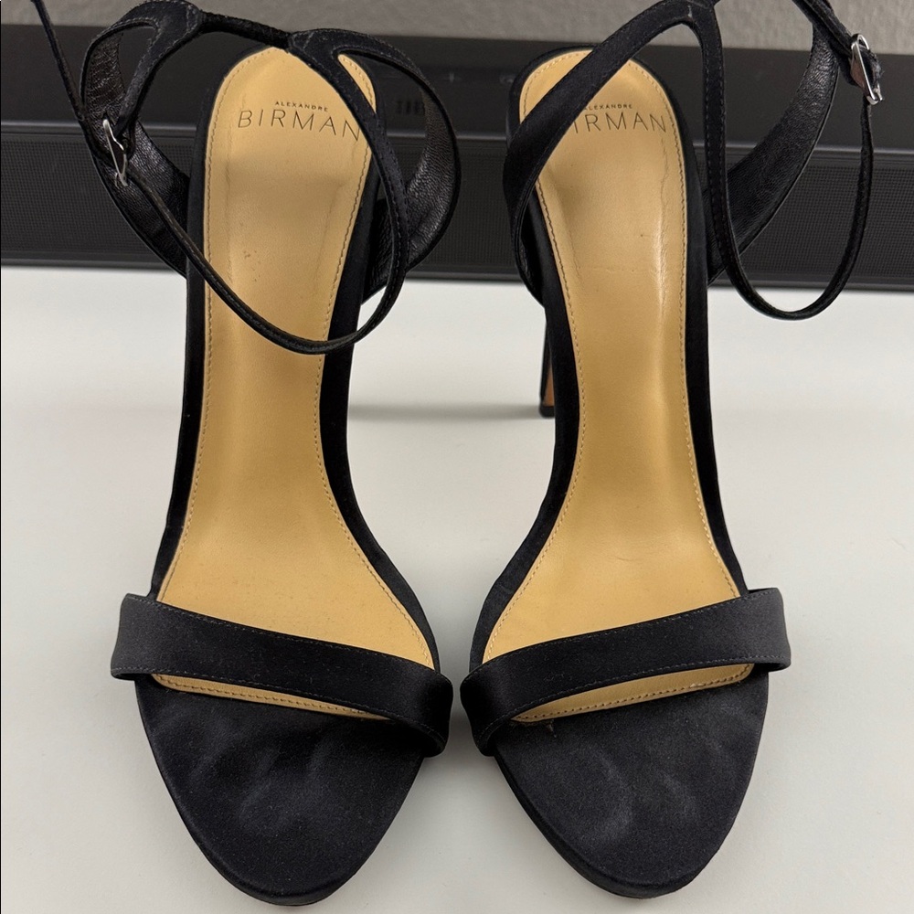 Alexandre Birman Elegant Black Strappy Heels